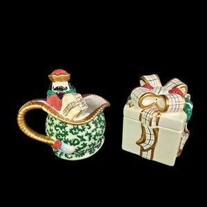 Christmas Sugar Bowl With Lid And Creamer Set Embossed Ceramic Box New‎ READ